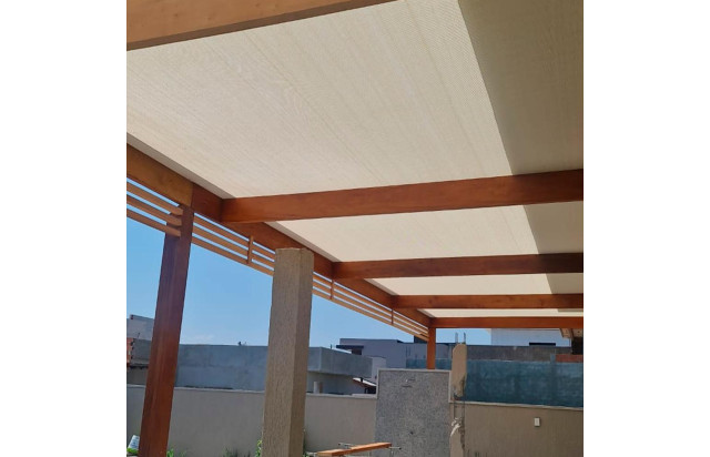 Forro Sintético para Pergolado Areia Shade 90% Sombreamento Proteção UV - Cobertura Áreas Externas Gourmet
