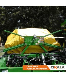 Capa para Funil Plantadeira Impermeável Sob Medida